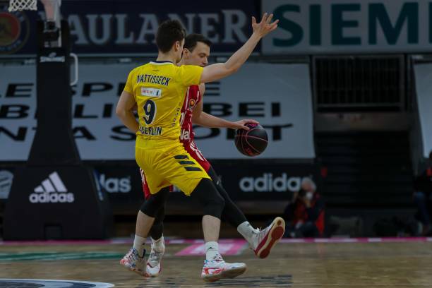 和犀利的反 和犀利的反