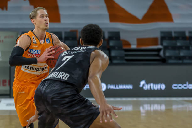 窄区域时易 窄区域时易