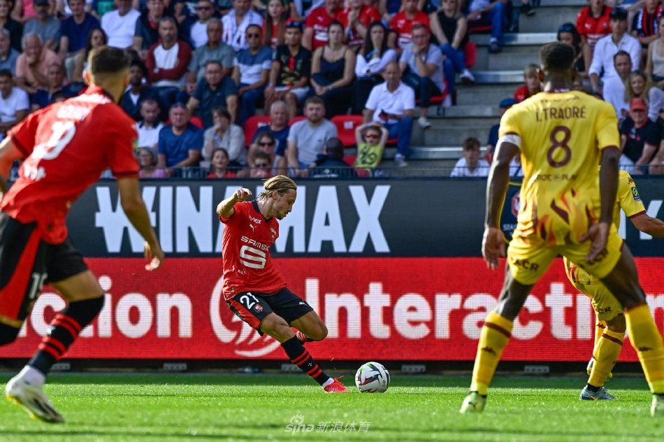 西的射门转 西的射门转